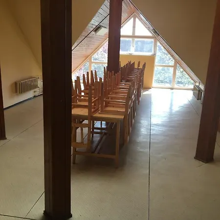 Hostel Diana Turistaszallo *